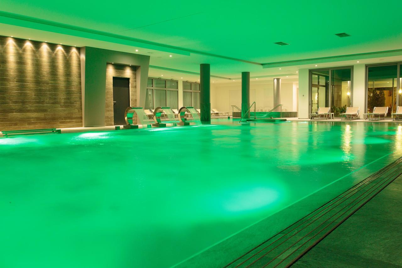 Hotel Harrys' Garden Abano Terme Exterior photo
