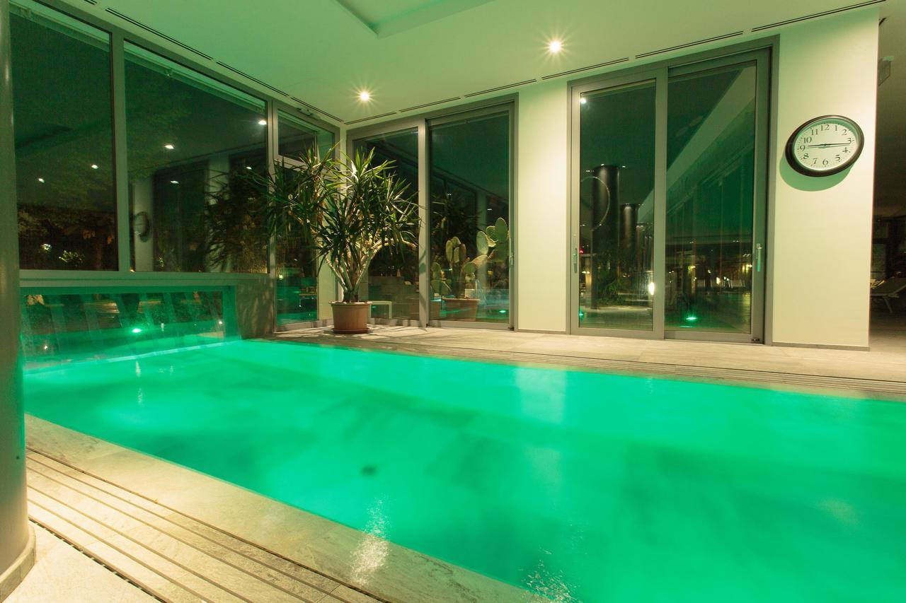 Hotel Harrys' Garden Abano Terme Exterior photo